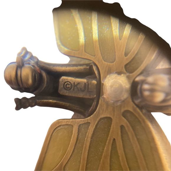 Vintage KJL Kenneth Jay Lane Stained Glass And Rhinestone Dragonfly Broo… - Picture 6 of 12